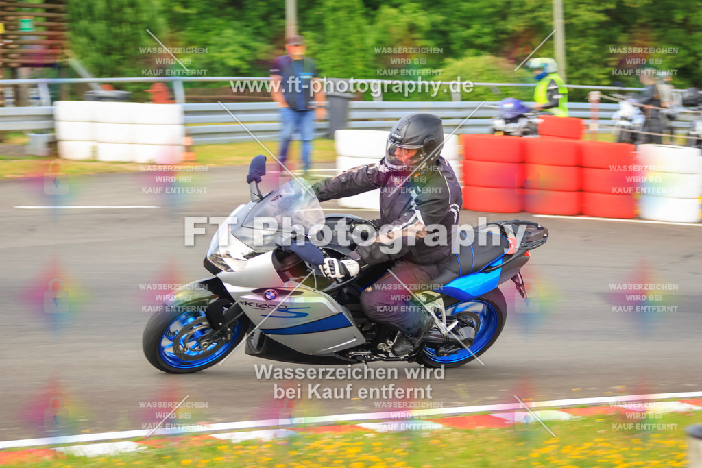 _DSK2041 | Hier findet Ihr Bilder von Touristenfahrten auf der Nürburgring Nordschleife oder von anderen Veranstaltungen die ich besucht habe. Viel Spass beim Durch Schauen 