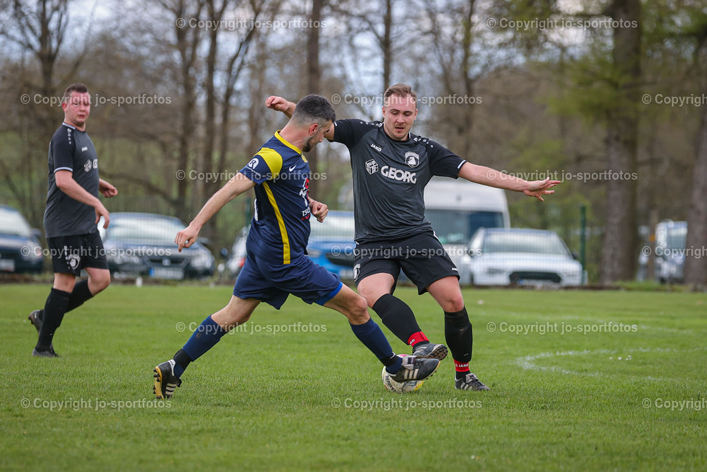 BQ3I3643 | 23.04.2023; Kreisliga C Dillenburg; Rasenplatz Hirzenhain; SSV Hirzenhain - SSG Breitscheid II; Ergebnis: 5:0 (3:0)