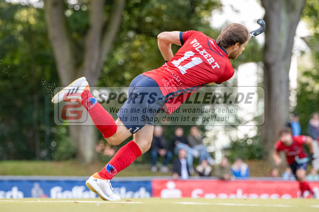SFE_20230923_0012 | Hockey 1. Bundesliga Herren Rot-Weiss - Berliner HC am 23.09.2023 in Köln (KTHC Stadion Rot-Weiss Köln Tennis and Hockey Club), Photo: Stephan Fehrmann 2023 (Sports-Gallery),Toni Volkert ( Bremer HC #11 )
