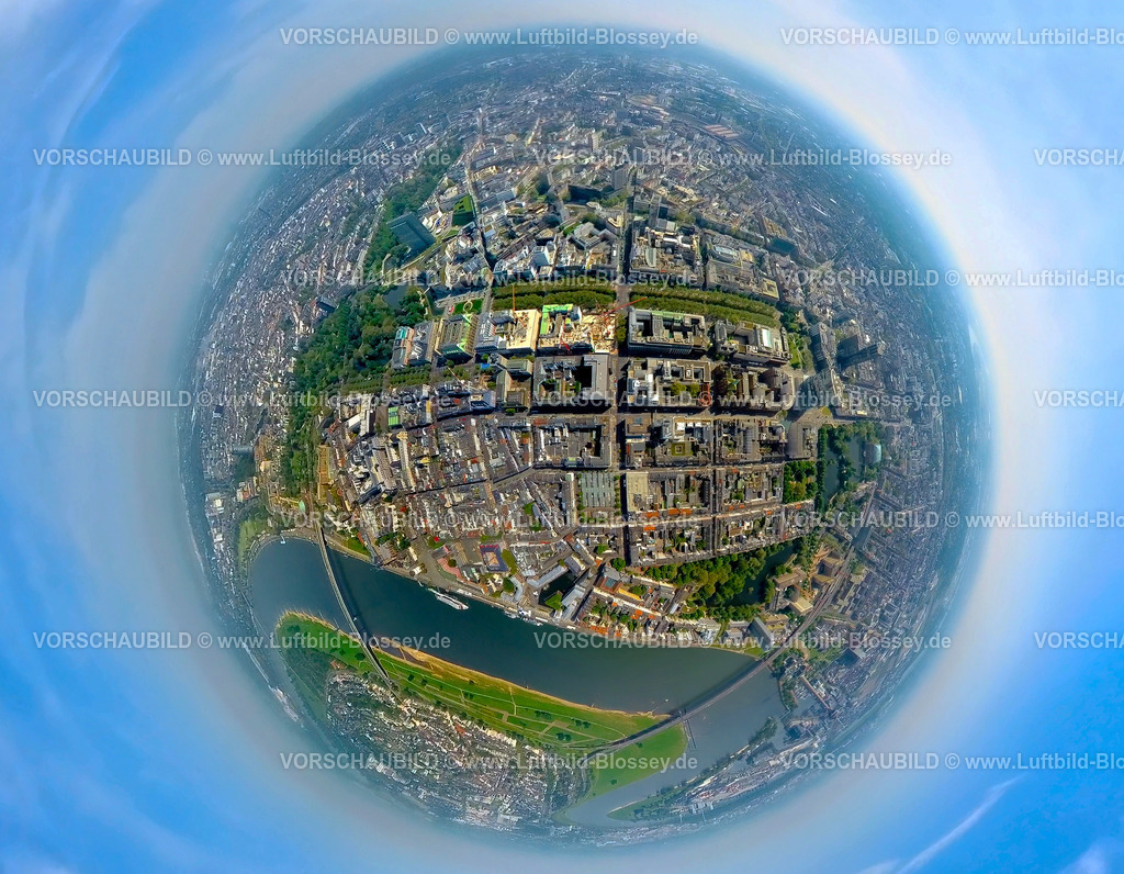 Duesseldorf240590072Koenigsallee_Koe_Altstadt_Rhein | Luftbild, Düsseldorfer Altstadt mit Burgplatz am Fluss Rhein, Oberkasseler Brücke und Rheinkniebrücke, Heinrich-Heine-Allee und Königsallee mit Baumallee, Spee'scher Graben Park, Erdkugel, Fisheye Aufnahme, Fischaugen Aufnahme, 360 Grad Aufnahme, tiny world, little planet, fisheye Bild, Stadtmitte, Düsseldorf, Nordrhein-Westfalen, Deutschland