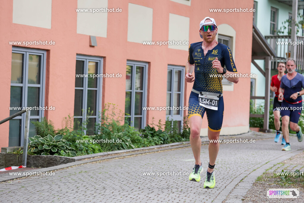 KSZ_6079 | Stadttriathlon Erding 2025. #yourpictrs #sportshot_your_pictrs @Sportshotphotography #stadttriathlonerding Copyright: www.sportshot.de