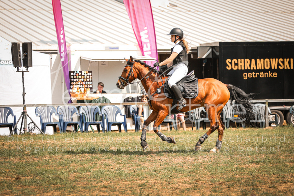 10.SaSpWB00017 | Leoni Ertmer Photography - Realisiert mit Pictrs.com