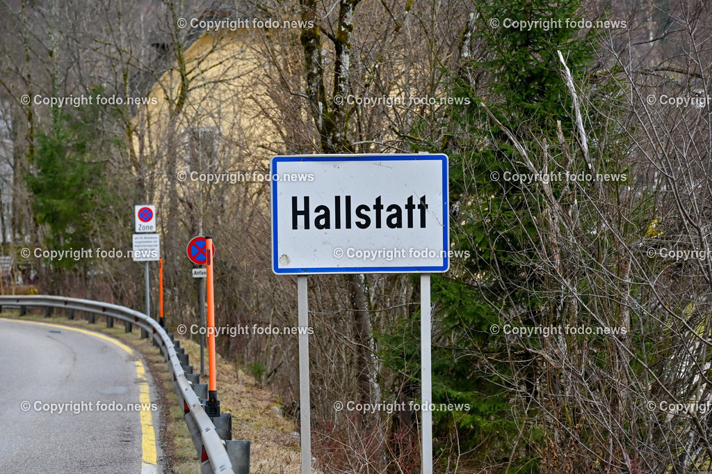Hallstatt_ 13.01.2023-34 | 13.01.2023, Hallstatt, AUT, Hallstatt, im Bild Ortstafel, Ortsschild, Ortsanfang, Tafel, Schild