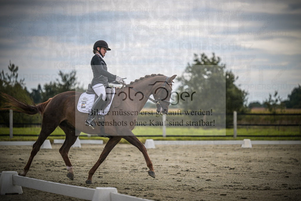 DOS_1738 | Entdecke hochwertige Reitturnierfotos von Foto Oger. Professionell, emotional und authentisch – jetzt Lieblingsmomente im Shop bestellen.Deutschlandweite Turnierfotografie. - Realisiert mit Pictrs.com