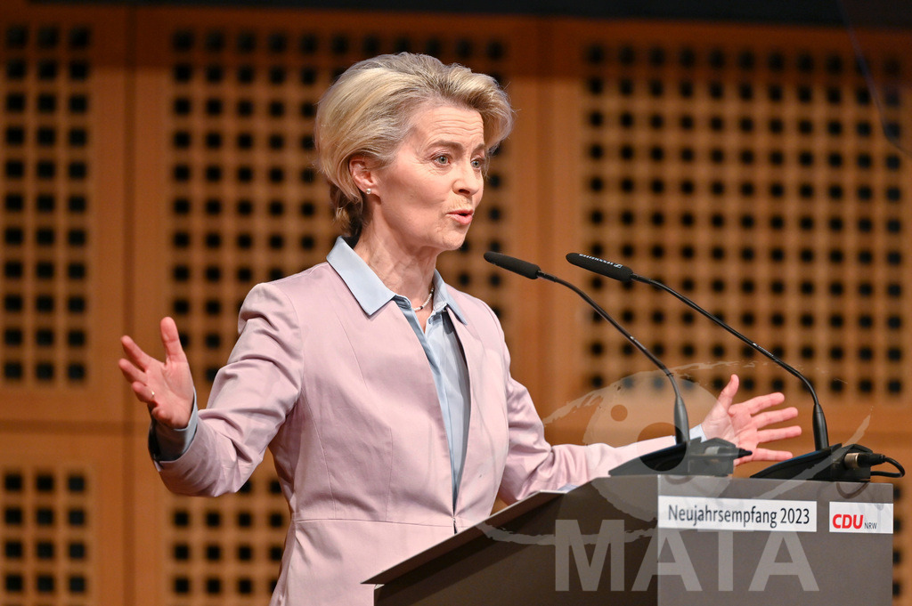 _DWI0734 | Politikerin Ursula von der Leyen beim CDU-NRW Neujahrsempfang in Düsseldorf. Düsseldorf, 28.01.2023 - Realisiert mit Pictrs.com