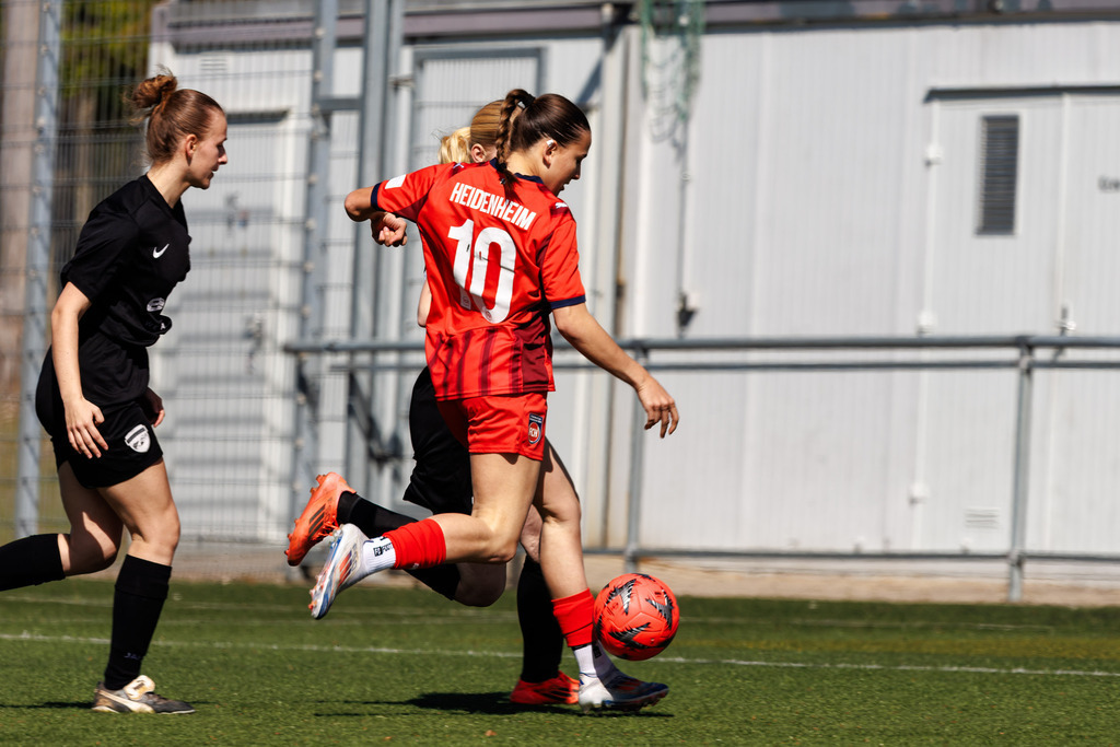 20260426-FCH-Hohenmemmingen_006 | Fotopresso – Sportfotografie in Heidenheim & Umgebung. Professionelle Sportfotografie für unvergessliche Momente. Dynamische Action-Shots, emotionale Szenen & hochwertige Bilder. - Realisiert mit Pictrs.com