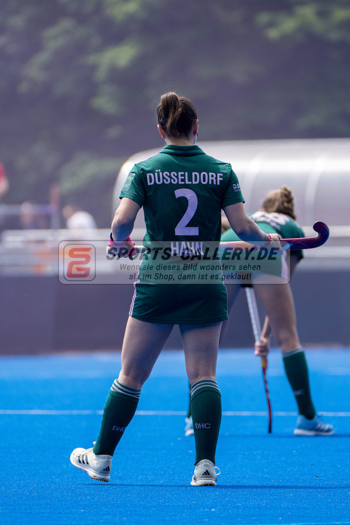 Final4_20250531-1307-HK107646 | Krefeld, Deutschland, 31.05.2025:  Feldhockey Final4 2025 – „Deutsche Feldhockey-Meisterschaften 2025“ im Gerd-Wellen-Hockeyanlage am 31.05.2025 in Krefeld, Deutschland. (Foto von Kramhöller/Fehrmann/Kaste)Krefeld, Germany, 31.05.2025: Feldhockey Final4 2025 – „Deutsche Feldhockey-Meisterschaften 2025“ in Gerd-Wellen-Hockeyanlage at 31.05.2025 in Krefeld, Deutschland. (Foto from Kramhöller/Fehrmann/Kaste)