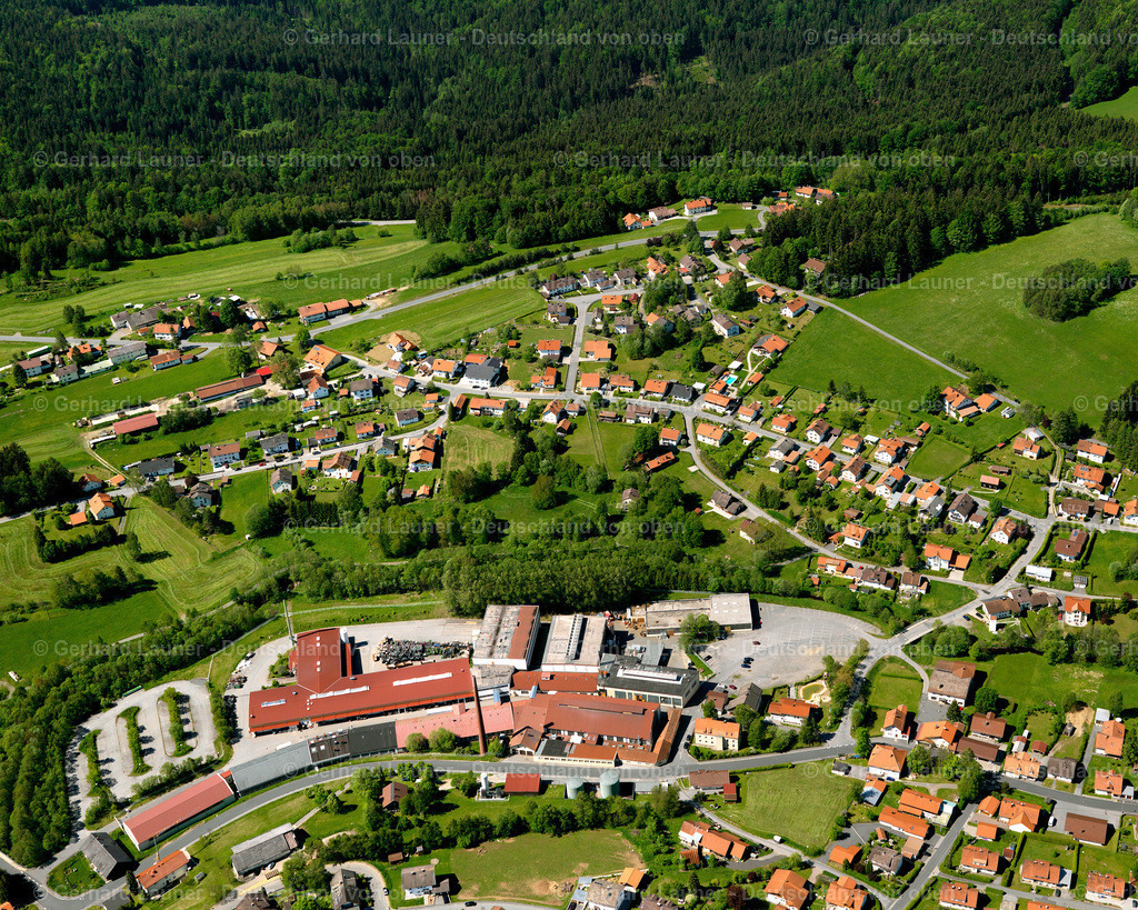 2724532 | Riedlhütte