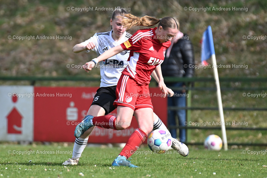Fußball I Frauen I Saison 2024-25 I Oberliga I FC Jesteburg-Bendestorf - SpVg Aurich Frauen I 13.4.2025 | a-hannig - Realisiert mit Pictrs.com