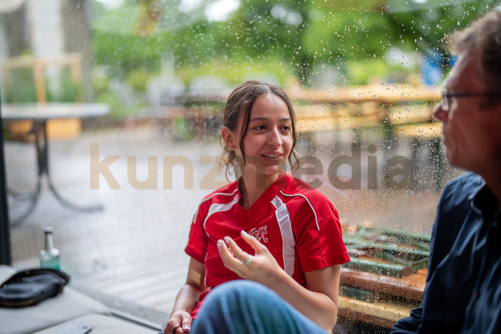 026_Public Viewing Reinach Viertelfinal Schweiz-England EM 2024_kunzmedia.ch | OnlineShop für Bilder kunzmedia.ch