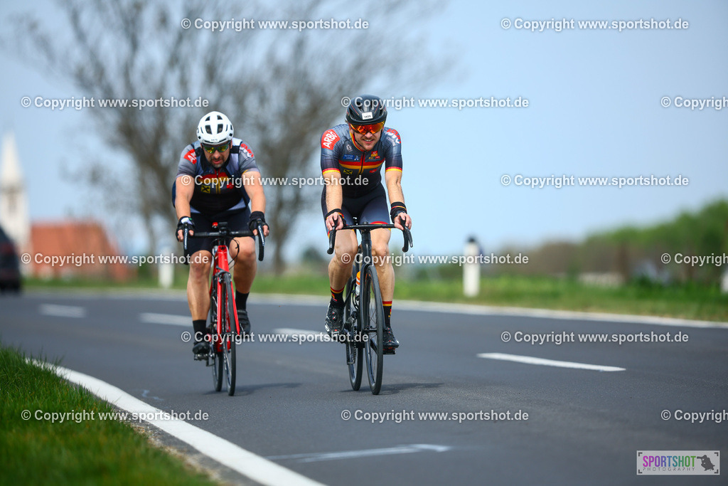 963_TRA57150 | Neusiedlersee Radmarathon 2026@sportshot_your_pictrs #yourpictures#roadtowm2029 #nrm #neusiedlerseeradmarathon #neusiedlersee #neusiedlerseetourismus #burgenland #mörbisch #nrm26 #burgenlandtourismus #voglundco #poweredbyburgenlandtourismus #radsport #rad #marathon #ucigranfondo #visitburgenland #ucigranfondoworldseries