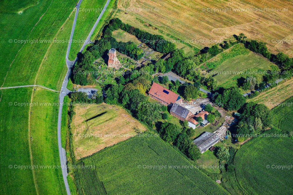 Imsum_Hof_Imsum_am_Ochsenturm_ELS_5357050924 | GEESTLAND 05.09.2024 Bauwerk des Aussichtsturmes " Ochsenturm "Am Friedhof in Imsum in Geestland im Bundesland Niedersachsen, Deutschland. // Structure of the observation tower "Ochsenturm" at the cemetery in Imsum in Geestland in the state Lower Saxony, Germany. Foto: Martin Elsen