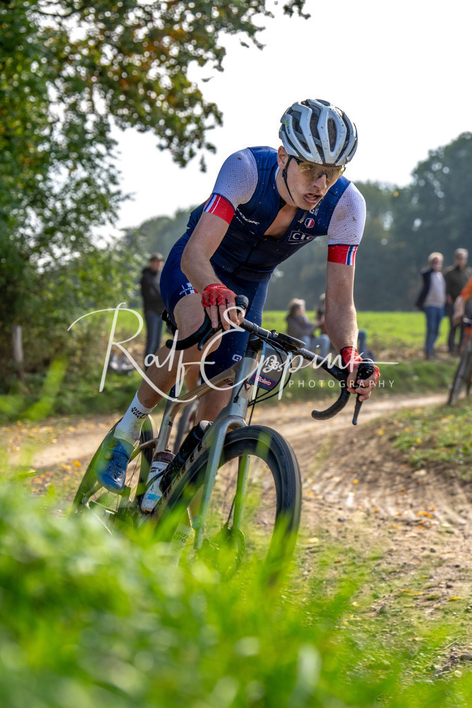 Ralf Eppink Photography 20251012_DSC04284 | Sportfotografie, Eventfotografie, Porträtfotografie, Radsport Fotograf, Triathlon Fotograf, Düsseldorf Fotograf, Köln Fotograf, Actionfotografie, Teamfotografie, Peoplefotografie, Business Portraits, Veranstaltungsfotografie, Reportagefotografie - Realisiert mit Pictrs.com