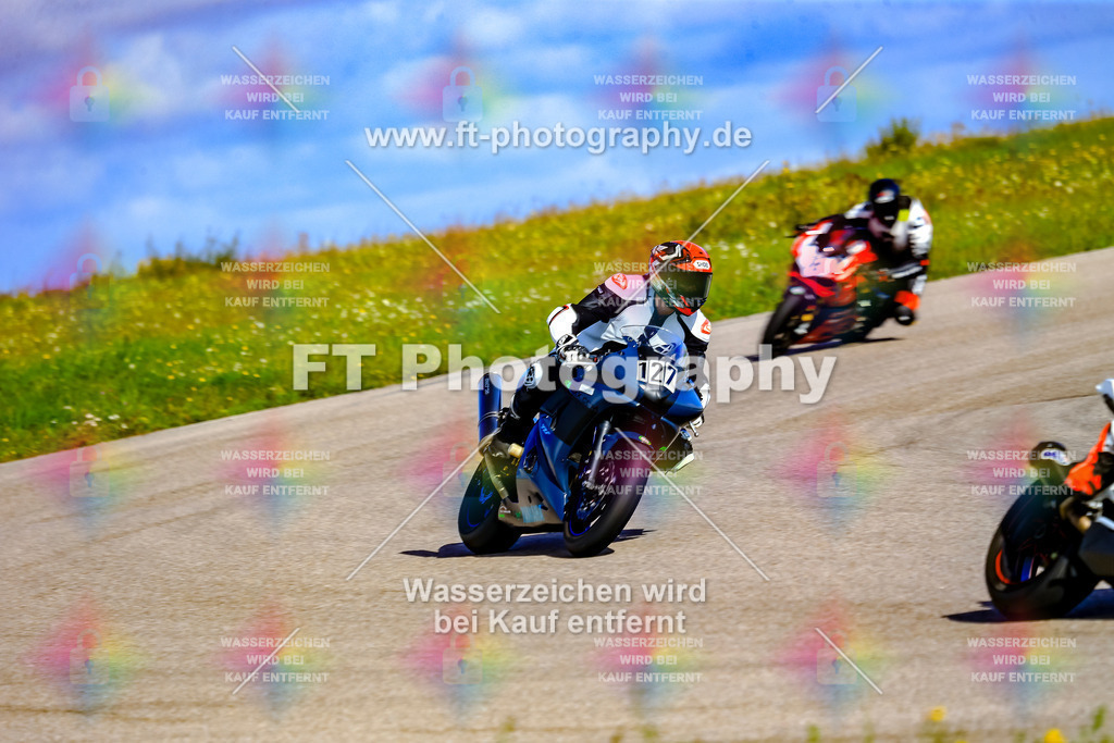 _OUR5254 | Hier findet Ihr Bilder von Touristenfahrten auf der Nürburgring Nordschleife oder von anderen Veranstaltungen die ich besucht habe. Viel Spass beim Durch Schauen 