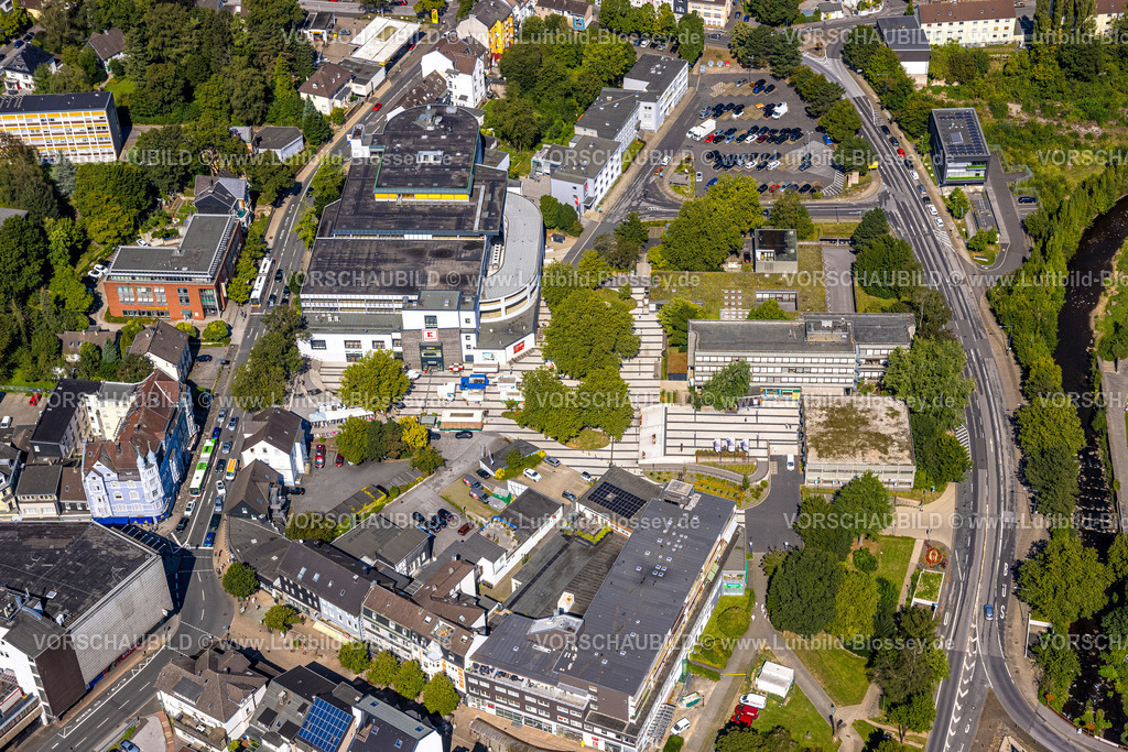 Gevelsberg240815382 | Luftbild, Einkaufszentrum mit Kaufland Supermarkt, Vendomer Platz mit Wochenmarkt, Rathaus, Parkplatz Großer Markt, Gevelsberg, Ruhrgebiet, Nordrhein-Westfalen, Deutschland