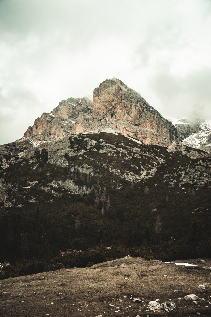 0012 | <meta name="keywords" content="Bergbilder, Hochzeitsfotografie, Actionshootings, Fotografiearbeiten, Berglandschaften, Naturfotografie">

 - Realisiert mit Pictrs.com