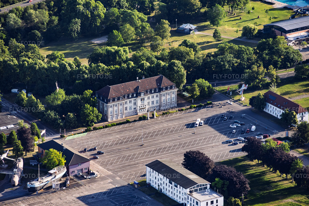 Luftbild: Museum Wilhelmsbau in Speyer im Bundesland Rheinland-Pfalz in Deutschland. – Foto: IMG_157018.jpg vom 29.05.2026 durch Werner Riehm/FLY-FOTO.de – Auflösung des Originals: 5886 x 3924 px – Museum Wilhelmsbau Speyer – Historische Raritätensammlung