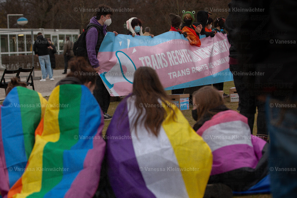  Trans Day Of Visibility Kundgebung 2022 in Berlin | Vanessa Kleinwächter - Realisiert mit Pictrs.com
