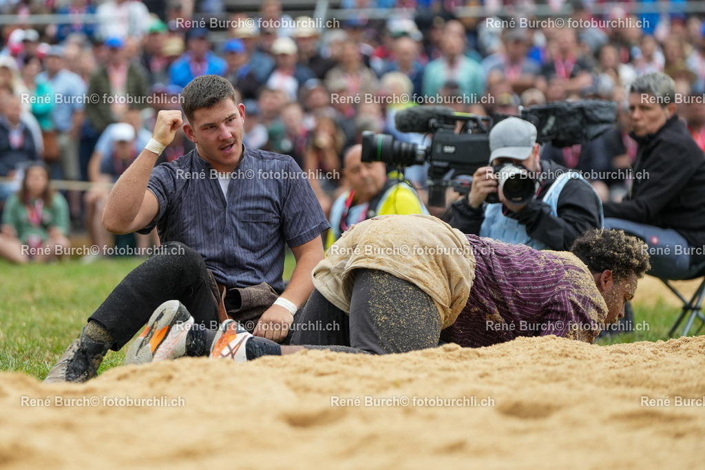 RB_07726 | René Burch leidenschaftlicher Fotograf aus Kerns in Obwalden.  Hier finden sie Sport, Landschaft und Natur Fotografie.
 - Realisiert mit Pictrs.com