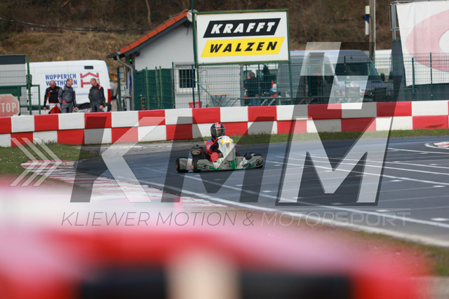 0DKP1422 | Kliewer Motion & Motorsport - Realisiert mit Pictrs.com