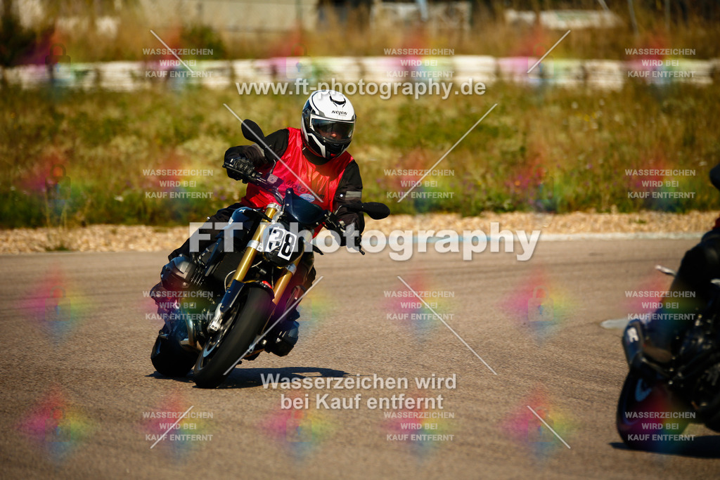 _MOT8870 | Hier findet Ihr Bilder von Touristenfahrten auf der Nürburgring Nordschleife oder von anderen Veranstaltungen die ich besucht habe. Viel Spass beim Durch Schauen 