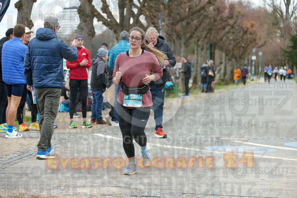 231231_1222_EX1_6829 | Sportfotografie im Rhein-Sieg Kreis, Köln, Bonn, NRW, Rheinland Pfalz, Hessen, etc. Unser Tätigkeitsfeld umfasst den Laufsport vom Volkslauf über den Marathon, Duathlon, Triathon bis zum Ultralauf wie Kölnpfad Ultra oder Schindertrail.