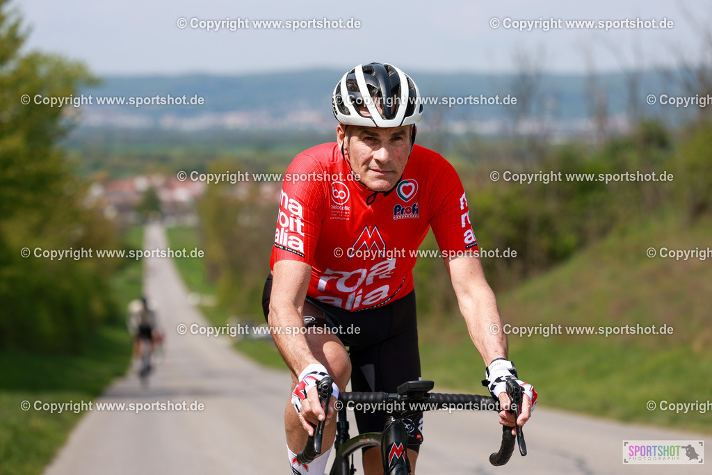 544_AR6_9795 | Neusiedlersee Radmarathon 2026@sportshot_your_pictrs #yourpictures#roadtowm2029 #nrm #neusiedlerseeradmarathon #neusiedlersee #neusiedlerseetourismus #burgenland #mörbisch #nrm26 #burgenlandtourismus #voglundco #poweredbyburgenlandtourismus #radsport #rad #marathon #ucigranfondo #visitburgenland #ucigranfondoworldseries