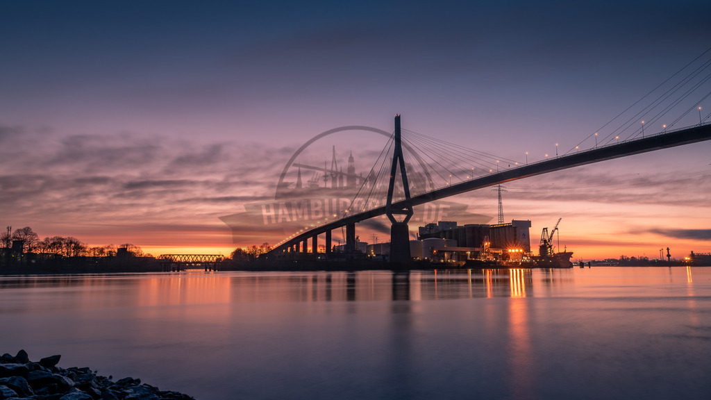 Hamburg-by-stativkunst.de-041 | Exklusive Hamburg collagen, tolle Segelbilder und viele weitere tolle Motive auf Leinwand, Poster, Alu-Dibond, u.v.m. findet Ihr bei uns auf hamburgbild.de. Findet Euer Wandbild für Euer Zuhause, Büro oder die  Praxis…. - Realisiert mit Pictrs.com