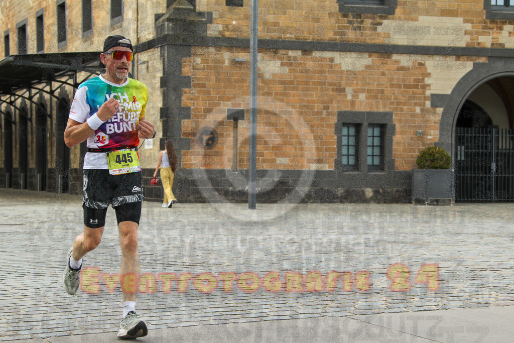 250920_1519_EV4_8431 | Sportfotografie im Rhein-Sieg Kreis, Köln, Bonn, NRW, Rheinland Pfalz, Hessen, etc. Unser Tätigkeitsfeld umfasst den Laufsport vom Volkslauf über den Marathon, Duathlon, Triathon bis zum Ultralauf wie Kölnpfad Ultra oder Schindertrail.