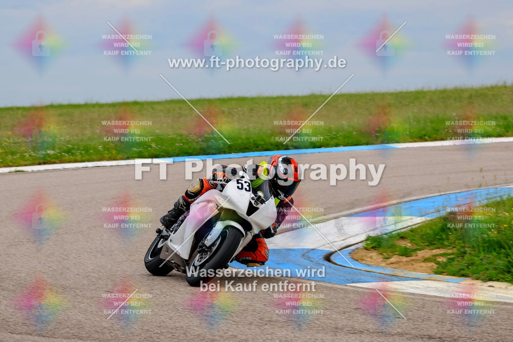 MotoTeam-2325 | Hier findet Ihr Bilder von Touristenfahrten auf der Nürburgring Nordschleife oder von anderen Veranstaltungen die ich besucht habe. Viel Spass beim Durch Schauen 