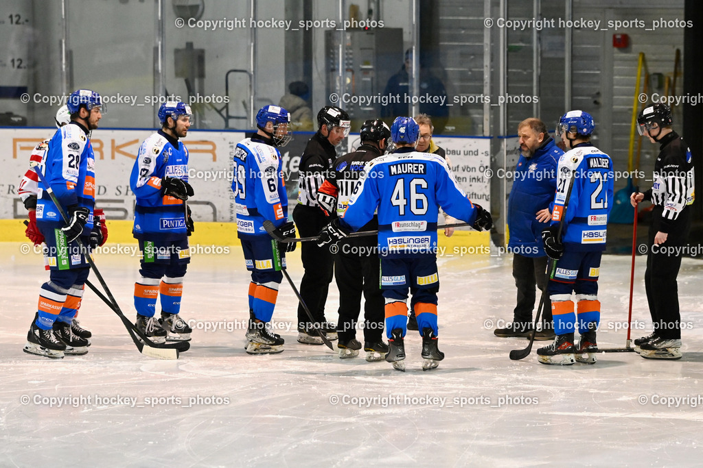 ESC Sparkasse Steindorf vs. ESV Ferlach | Frieser Alexander Referee, Eismeister Ossiachersee Halle, #21 Walder Patrik ESC Steindorf, #46 Maurer Julian ESC Steindorf, Holzer Daniel Referee, #69 Kreuzer Philipp ESC Steindorf, #57 Wilfan Franz ESC Steindorf, #28 Bacher Stefan ESC Steindorf, ESC Sparkasse Steindorf vs. ESV Ferlach, ESC Sparkasse Steindorf vs. ESV Ferlach am 22.02.2026 in Steindorf  (Ossiachersee Halle ), Austria, (Photo by Bernd Stefan)