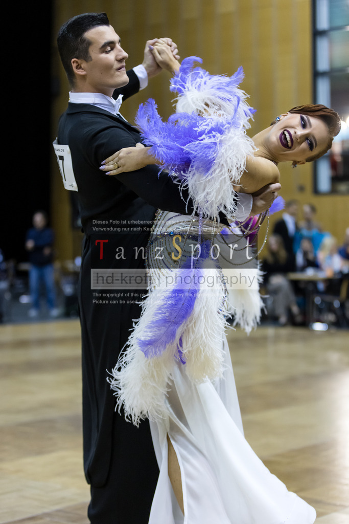 20241102_DC_HGR_Std_08429 | Tanzsportbilder, Standardtanz, Lateintanz, WDSF, DTV, LTVB, dancecomp, goc, hessen tanzt, blaues band der spree, walzer, tango, wiener walzer, slowfox, quickstepp, samba, rumba, cha-cha-cha, paso doble. jive, hd-kroft photography, turniertanzsport