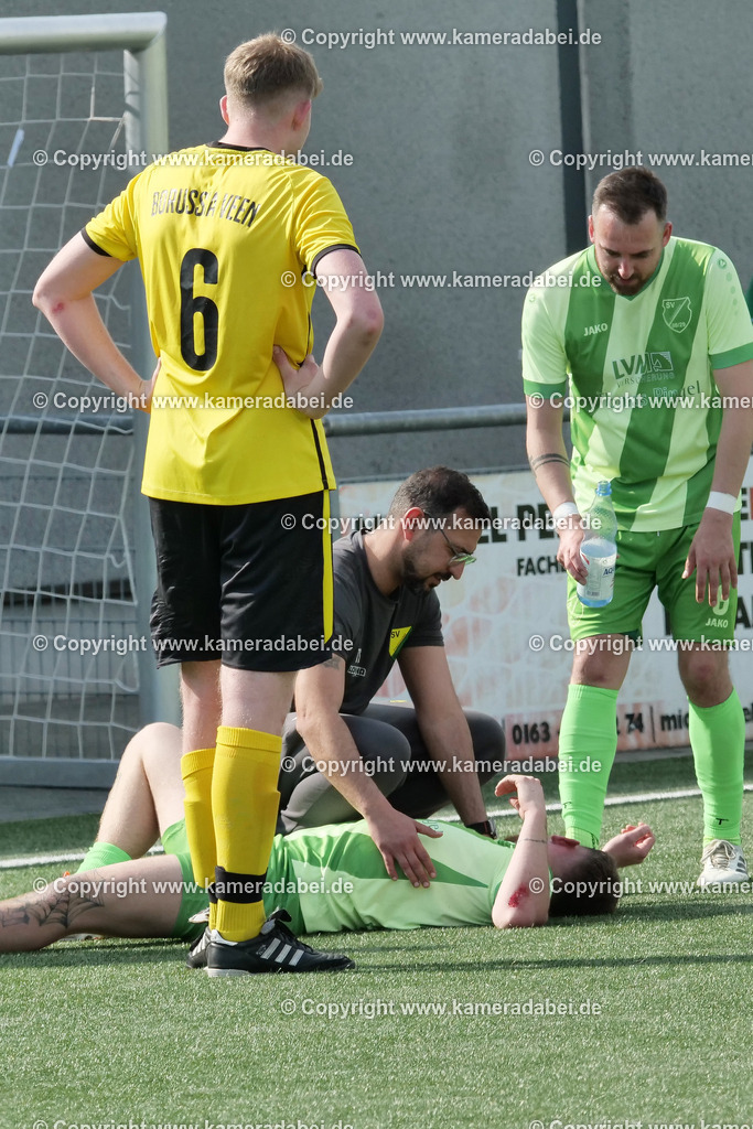 Fußball : Bezirksliga : SV 08/29 Friedrichsfeld - Borusia Veen am 10.05.2026 in Voerde Friedrichsfeld | Fußball : Bezirksliga : SV 08/29 Friedrichsfeld - Borusia Veen am 10.05.2026 in Voerde Friedrichsfeld - Realisiert mit Pictrs.com
