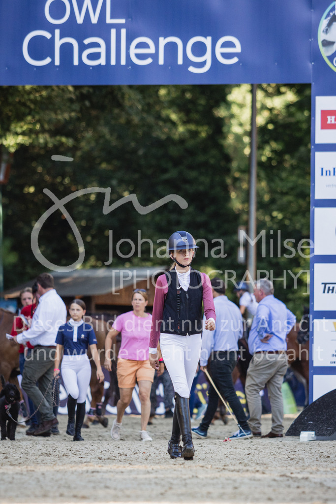 230908_OWLCh_PonyTrophy-301 | Deine schönsten Turniermomente als professionelle Fotos! Entdecke hochwertige Pferdesport-Fotografie im Online-Shop. Jetzt Fotos finden & bestellen!