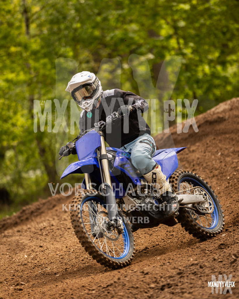 866A5890 | mxndyyvipix