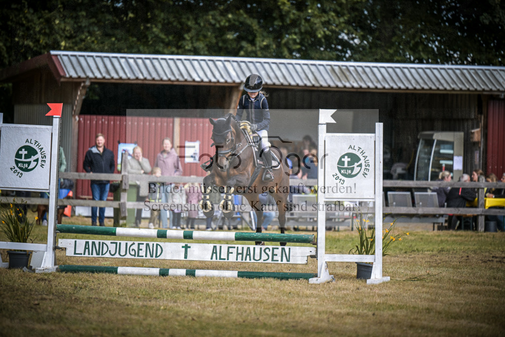 DOS_0969 | Entdecke hochwertige Reitturnierfotos von Foto Oger. Professionell, emotional und authentisch – jetzt Lieblingsmomente im Shop bestellen. - Realisiert mit Pictrs.com