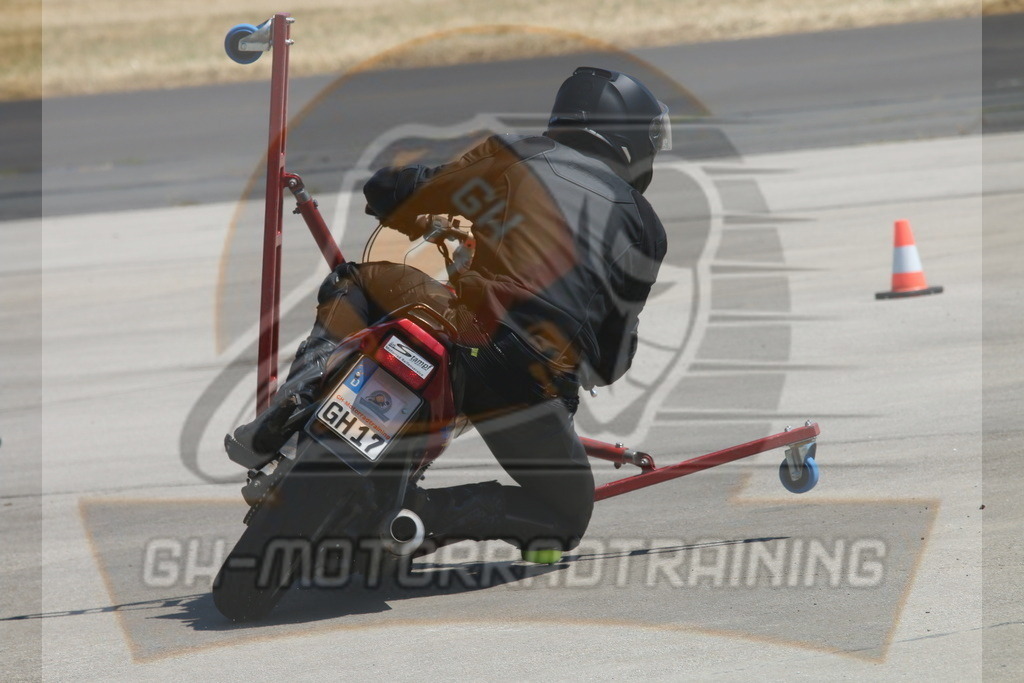 IMG_3133 | gh-motorradtraining-foto.de - Realisiert mit Pictrs.com