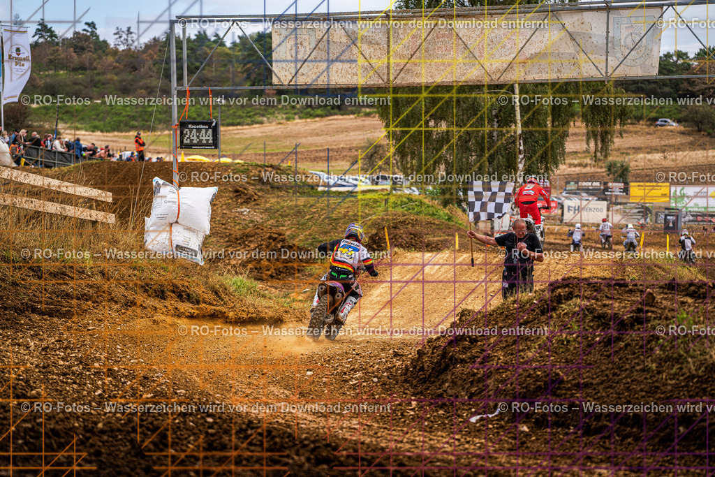 Sechshelden 2026 Sonntag  -1799 | Sportfotografie von RO-Fotos: Motorsport, Motocross, Enduro, Laufveranstaltungen und Triathlon. Professionelle Fotos von Sportlern und Events. - Realisiert mit Pictrs.com