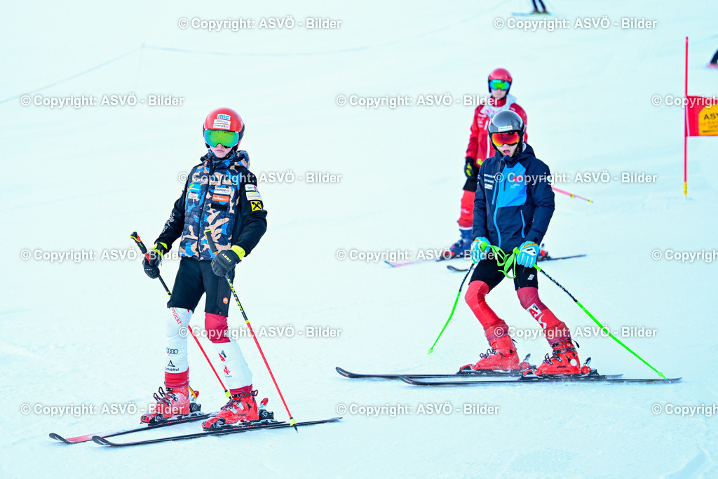 ASVÖ_ Skitrophy 2025_ 02.02.2025-22 | 02.02.2022, Hinterstoder, AUT, ASVÖ, Skitrophy 2025 im Bild Teilnehmer©Harald Dostal / fodo.media - Realisiert mit Pictrs.com