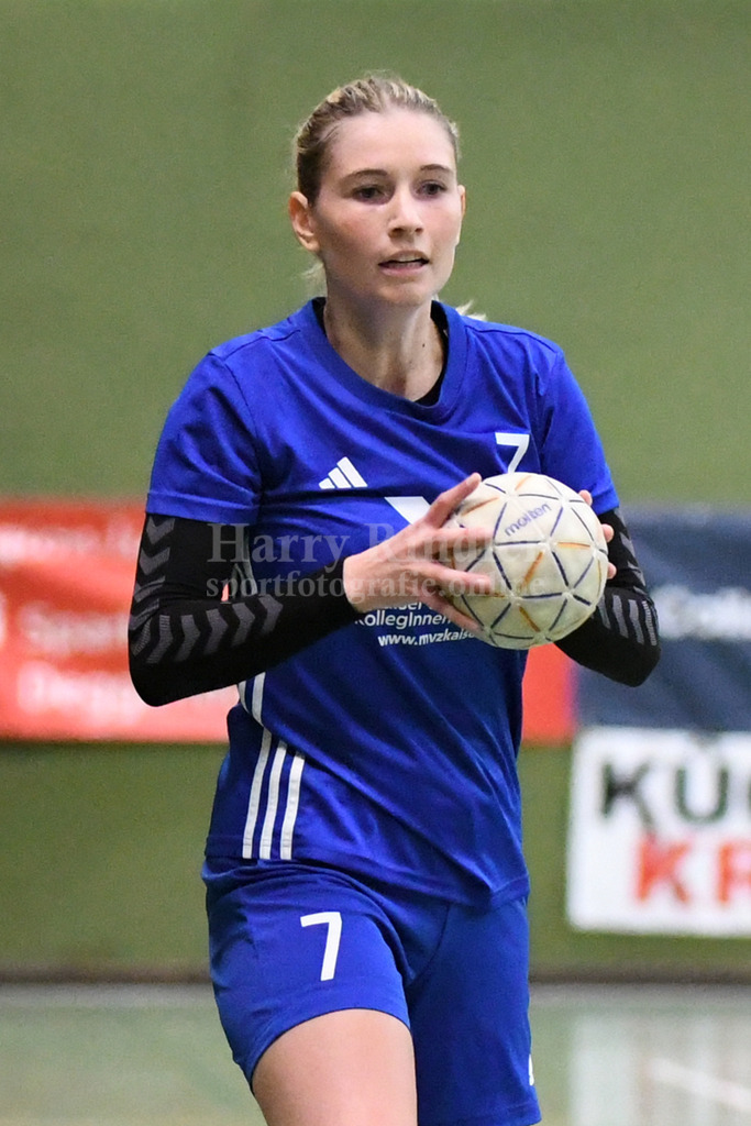 SSG Metten Damen : SG Moosburg | Anna-Lena Geßl (SSG Metten Damen #7) - Realisiert mit Pictrs.com