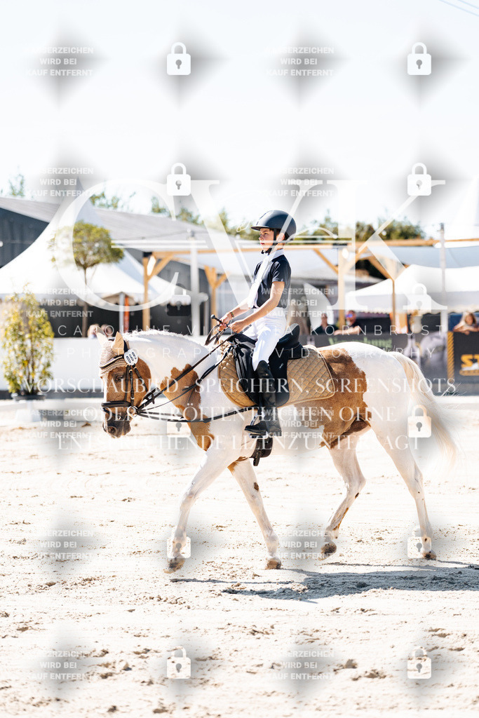 CK902451 | Turnierfotografie Pferdefotografie Trier Rheinland-Pfalz Pferdesport Reitsport Tierfotografie Sportfotografie Pferdevideo Pferdevideografie Equestrianvideography equestrianphotography  - Realisiert mit Pictrs.com