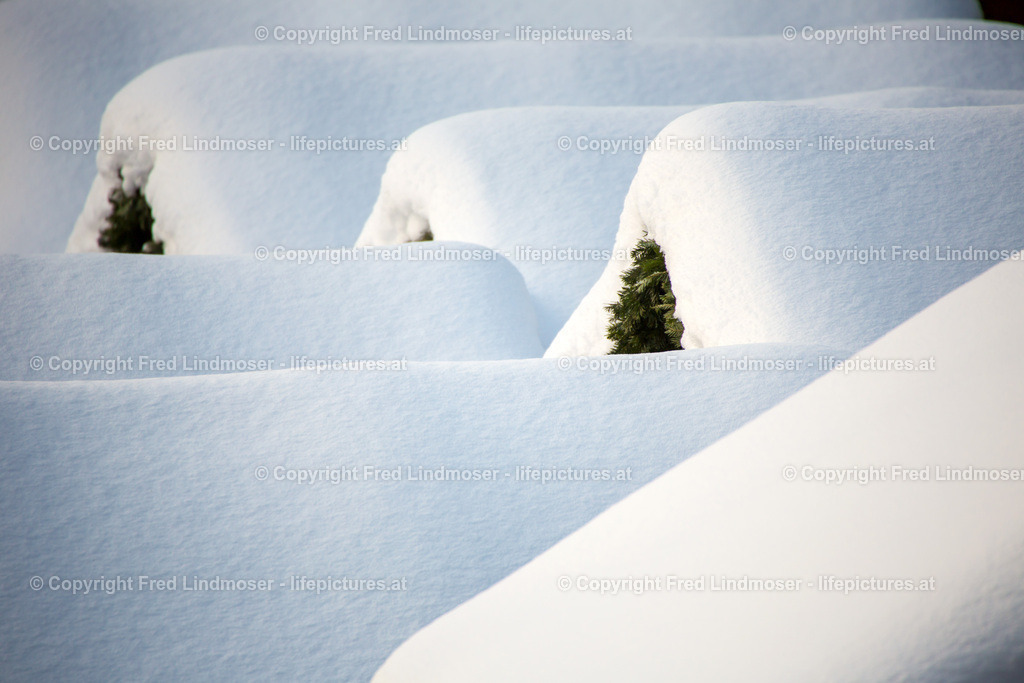 Huettendaecher im Schnee_Mariazell_IMG_3705 | Fotos und Fotoprodukte - Realisiert mit Pictrs.com