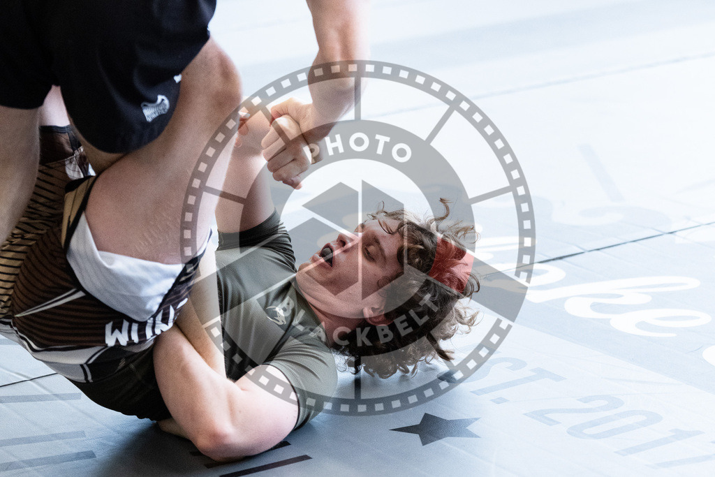 20251129PBB5667 | Fighters compete during the luta livre competition ILLCS XI winter edition on November 29, 2025 in Hannover, Germany.