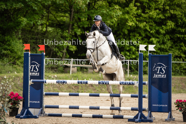 Bad_Meinberg_07096 | saradresslerfotografie - Realisiert mit Pictrs.com
