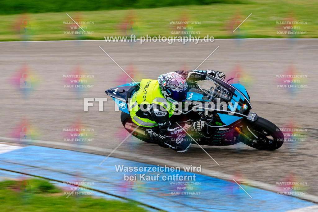 MotoTeam-9490 | Hier findet Ihr Bilder von Touristenfahrten auf der Nürburgring Nordschleife oder von anderen Veranstaltungen die ich besucht habe. Viel Spass beim Durch Schauen 