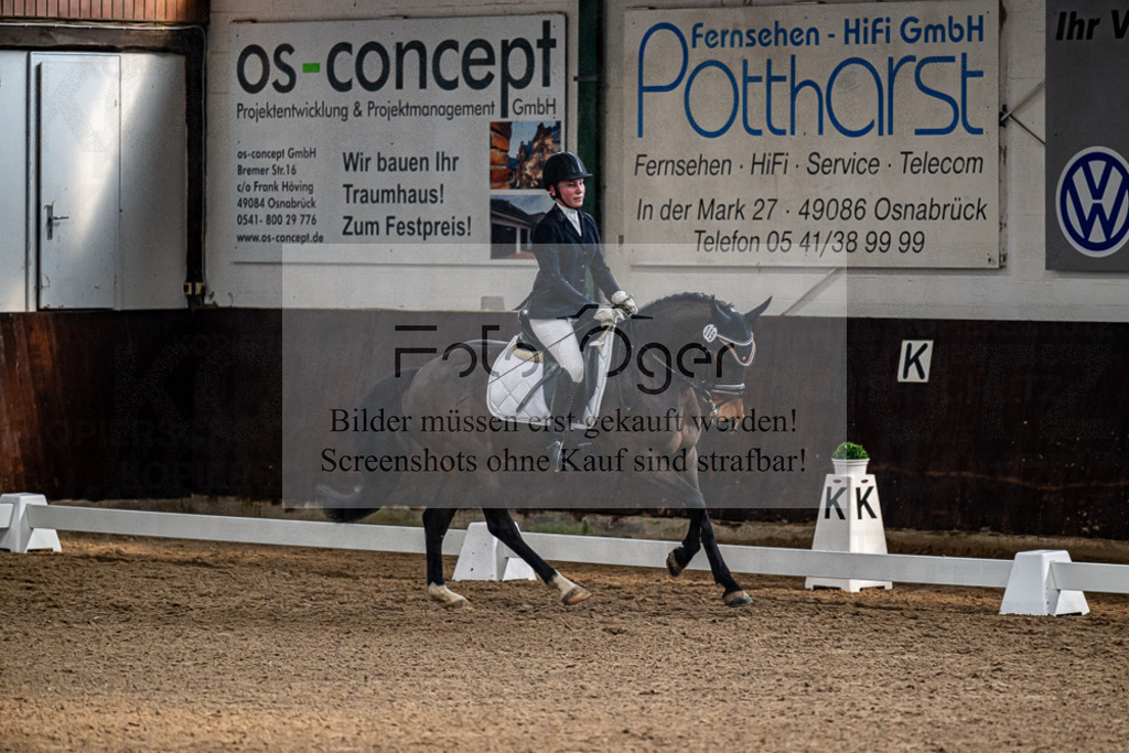 20240310-DOS_9629 | Entdecke hochwertige Reitturnierfotos von Foto Oger. Professionell, emotional und authentisch – jetzt Lieblingsmomente im Shop bestellen.Deutschlandweite Turnierfotografie. - Realisiert mit Pictrs.com