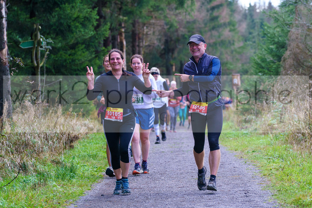 Herbstlauf 2024 | Rennsteig-Herbstlauf von Neuhaus am Rennweg nach Masserberg am 6. Oktober 2024