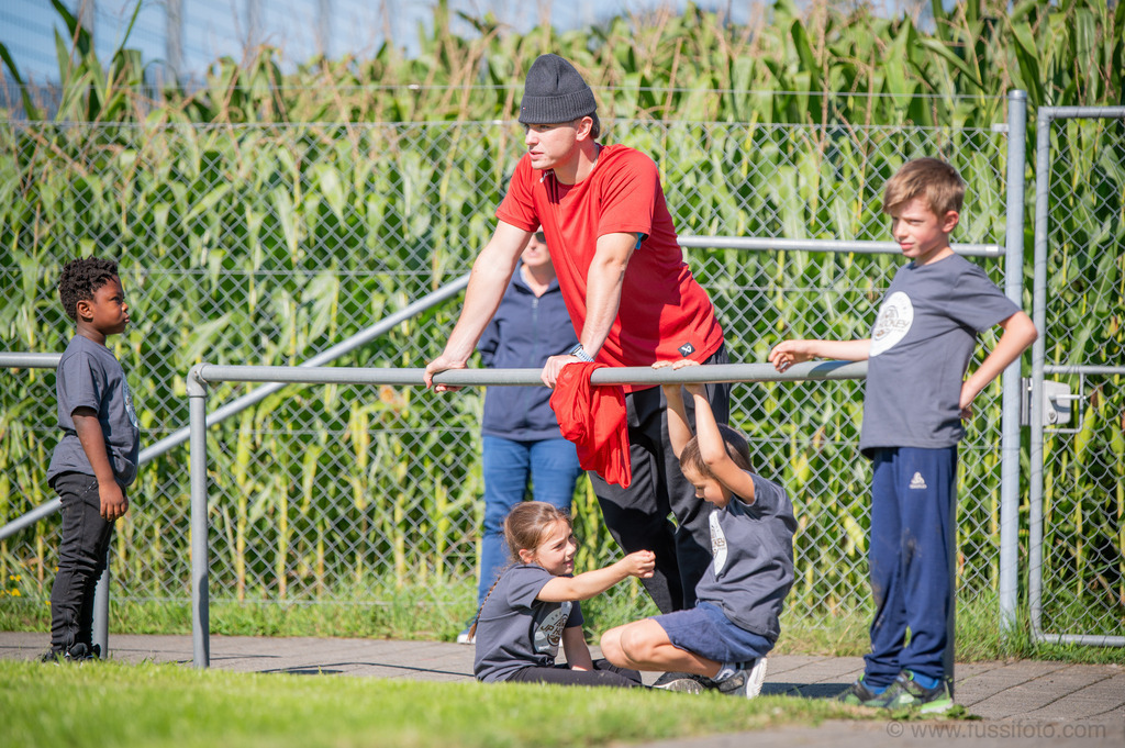 2025-09JP Hockey-Camp-Widnau-419 | "Fussifoto.com – Ihr Ansprechpartner für hochwertige Fotografie! Entdecken Sie kreative Bilder und professionelle Dienstleistungen. Kontaktieren Sie uns für Ihre Projekte!"
