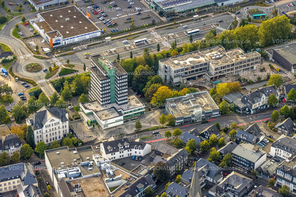 Olpe230913188 | Luftbild, Rathaus, Abriss Realschule, Olpe-Stadt, Olpe, Sauerland, Nordrhein-Westfalen, Deutschland