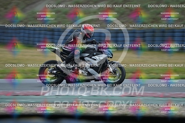 2024_08_18_PBK_44103 | Sportfotografie; SlowMotion; Video; Rennstrecke; Hafeneger; Speer; Racing; RSE; BMW; CBO; Trackday; Motorsportarena; Hockenheimring; Brno; Most; Barcelona; Valencia